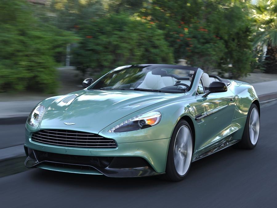  Aston Martin Vanquish Volante 2013 года  (NA) (фото 29 из 36)